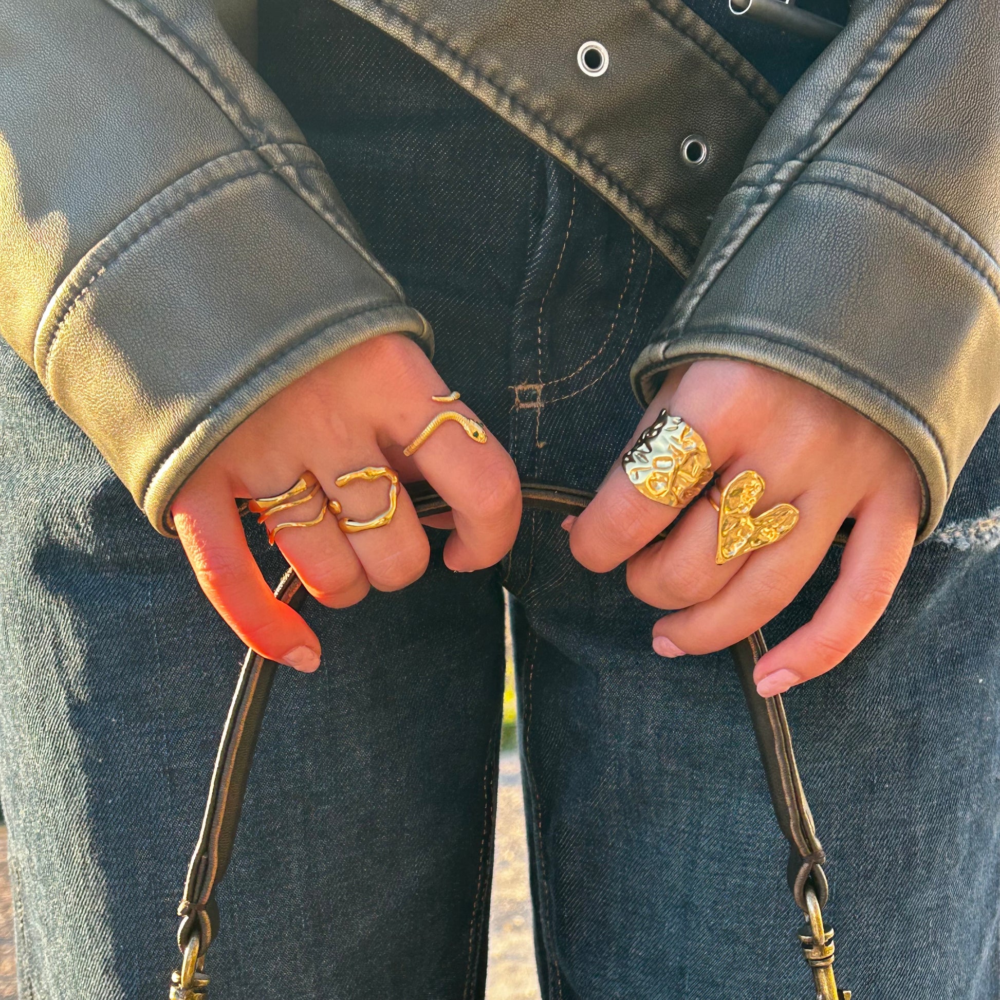 Anillo ajustable chapado en oro , anillo para todos los dedos. Anillos ajustables corazón