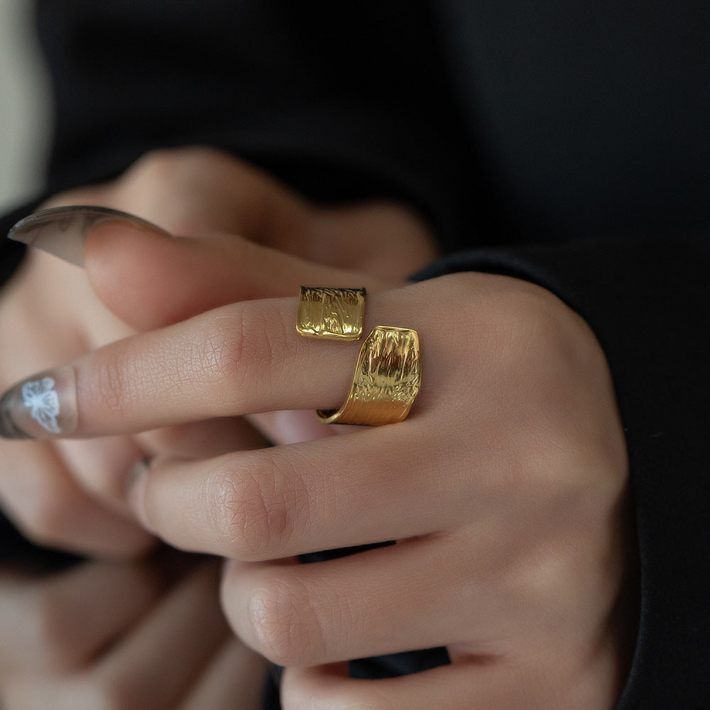 Anillo ajustable chapado en oro 18k. Anillo ajustable para todos los dedos. Anillo ajustable dorado