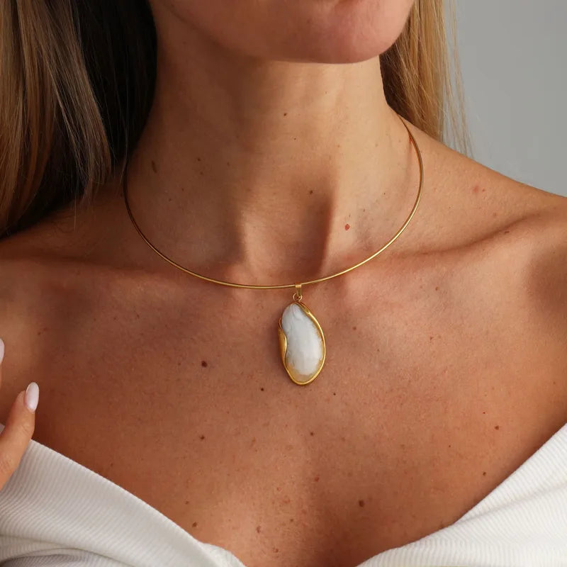 COLLAR CAPRI