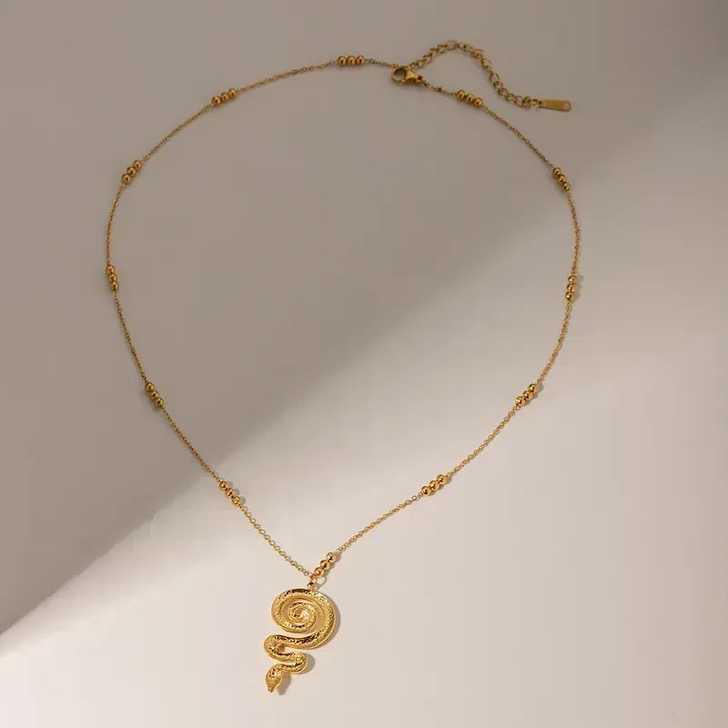 Joyas de acero inoxidable y joyas chapada en oro 18k. Joyas de la mejor calidad. Pendientes , collares , pulseras , anillos . Ideas para regalar 