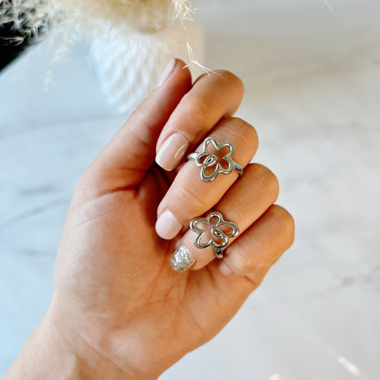 Anillo ajustable plateado. Anillo ajustable para todos los dedos